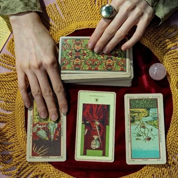 ტაროს შემსწავლელი პროფესიონალური კურსი ''78 კარიბჭე''